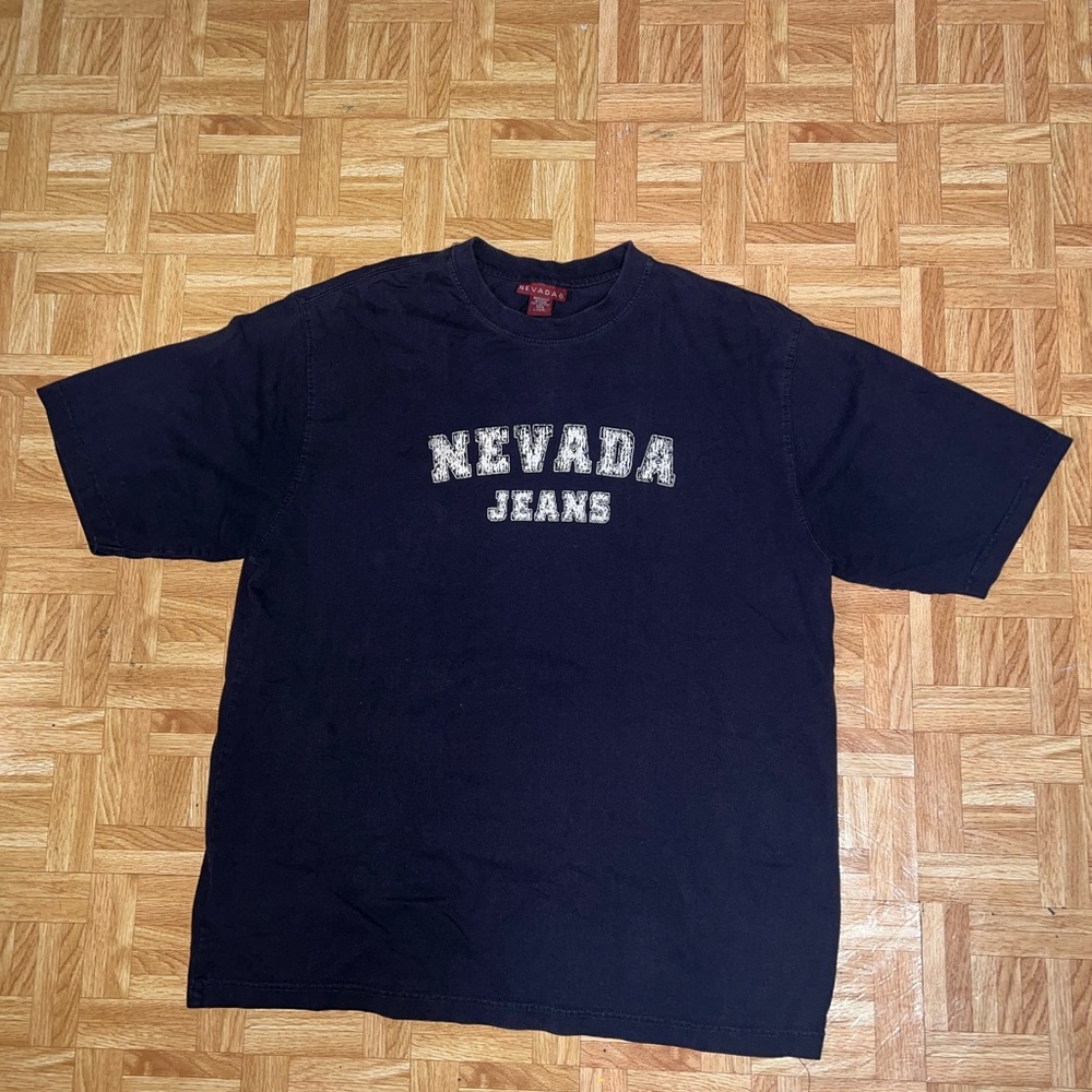 Large Nevada Jeans t-shirt
